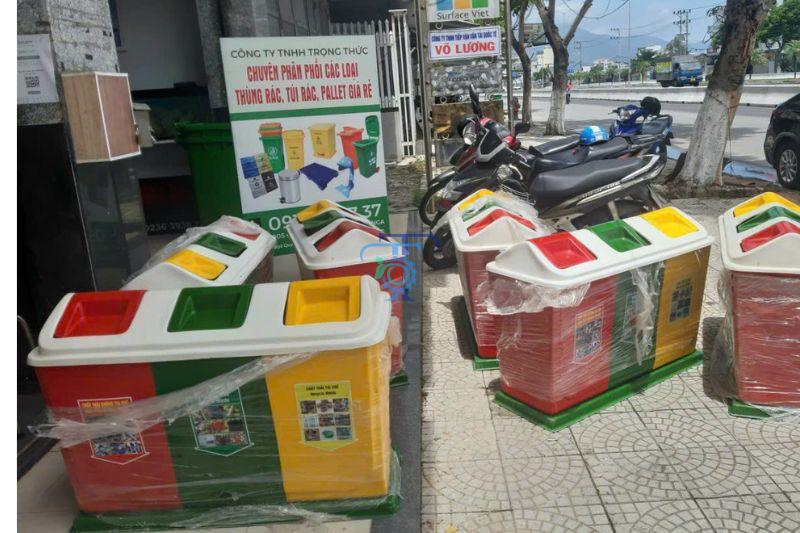 Thùng rác phân loại Composite Thùng rác phân loại Composite