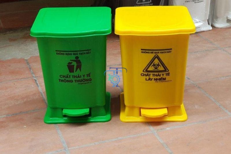 Đặc điểm của thùng rác y tế 15l Đặc điểm thùng rác y tế 15 lít