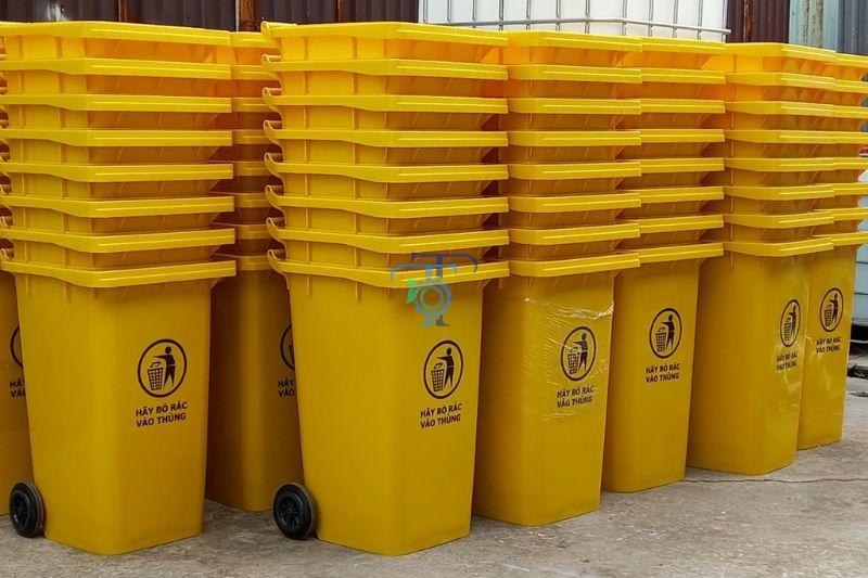 Thùng rác y tế 240 lít màu vàng Thùng rác y tế 240 lít màu vàng
