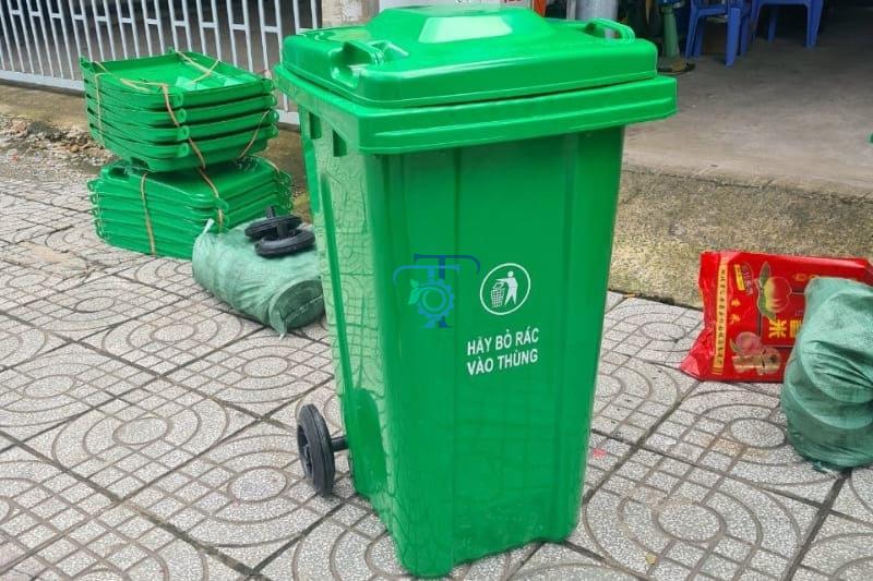 Lợi ích khi sử dụng thùng rác 240l composite