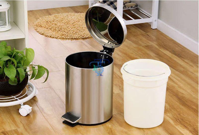 Thùng rác inox gia đình