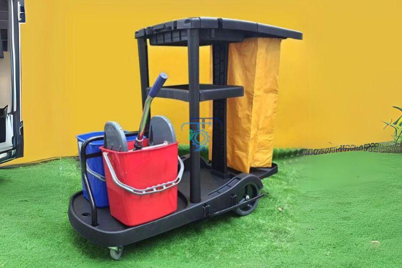 Xe dọn vệ sinh Hiclean HC 180C
