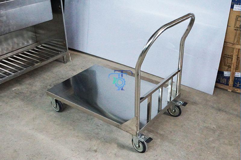 Xe đẩy inox